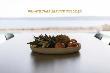 6-Bedroom Villa with Heated Pool in Kaštel Stari