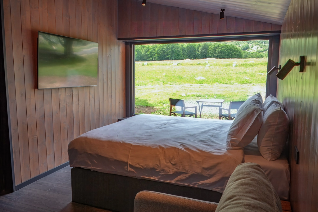 Ginger Cabins: Luksuzno utočište u šumi s pogledom na Durmitor