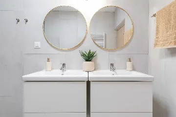 4-Bedroom Villa in Tugare with Heated Pool and Jacuzzi