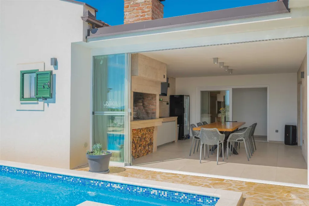 4-Bedroom Villa in Opanci with Heated Pool & Sauna