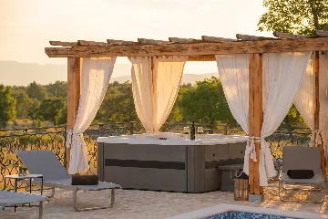 4-Bedroom Villa in Opanci with Heated Pool & Sauna