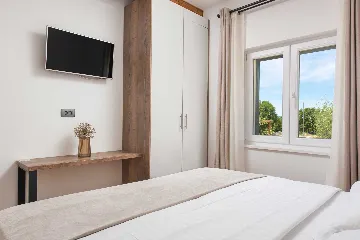 4-Bedroom Villa in Opanci with Heated Pool & Sauna