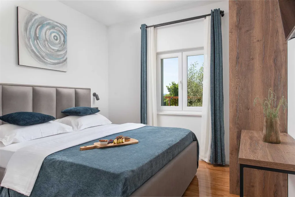 4-Bedroom Villa in Opanci with Heated Pool & Sauna