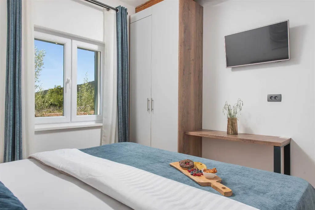 4-Bedroom Villa in Opanci with Heated Pool & Sauna