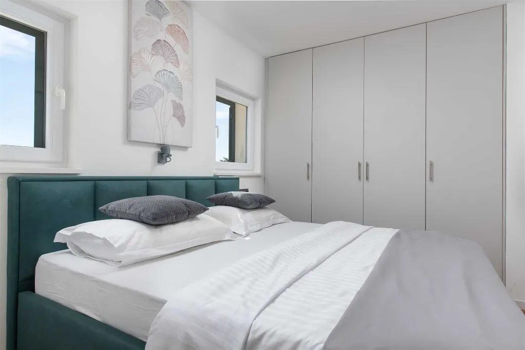 4-Bedroom Villa in Opanci with Heated Pool & Sauna