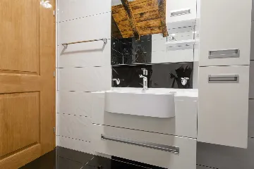 Stone Villa in Šumet with Pool and Jacuzzi