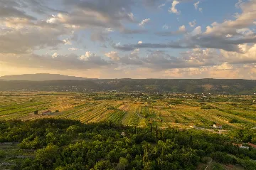 Stone Villa in Šumet with Pool and Jacuzzi