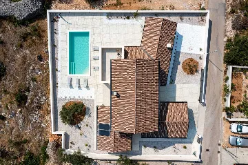 Family Villa in Jezera with Hydromassage Pool