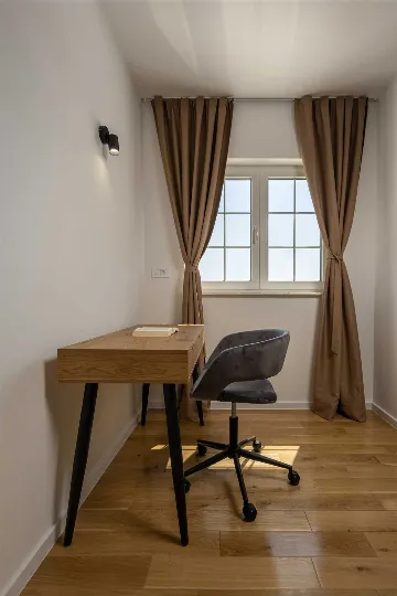 Family Villa in Jezera with Hydromassage Pool