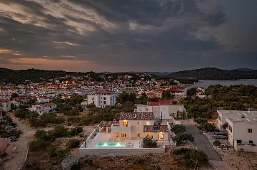 Family Villa in Jezera with Hydromassage Pool