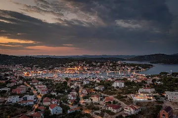 Family Villa in Jezera with Hydromassage Pool