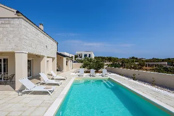 Family Villa in Jezera with Hydromassage Pool