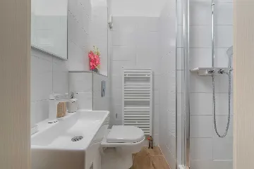 Holiday House in Kladnjice with Heated Private Pool