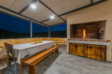 Holiday House in Kladnjice with Heated Private Pool