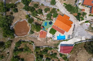 Holiday House in Kladnjice with Heated Private Pool