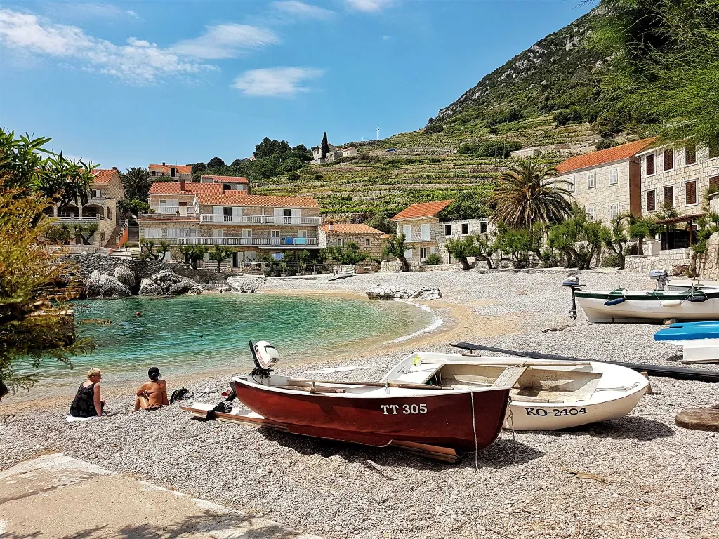 Beachfront Villa in Orebic with Pool and Jacuzzi