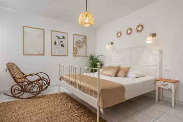 Beachfront Villa in Orebic with Pool and Jacuzzi