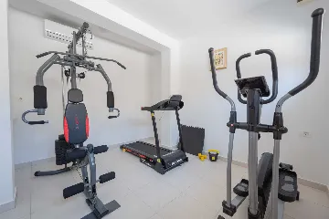 Beachfront Villa in Orebic with Pool and Jacuzzi