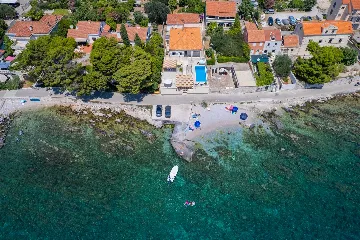 Beachfront Villa in Orebic with Pool and Jacuzzi