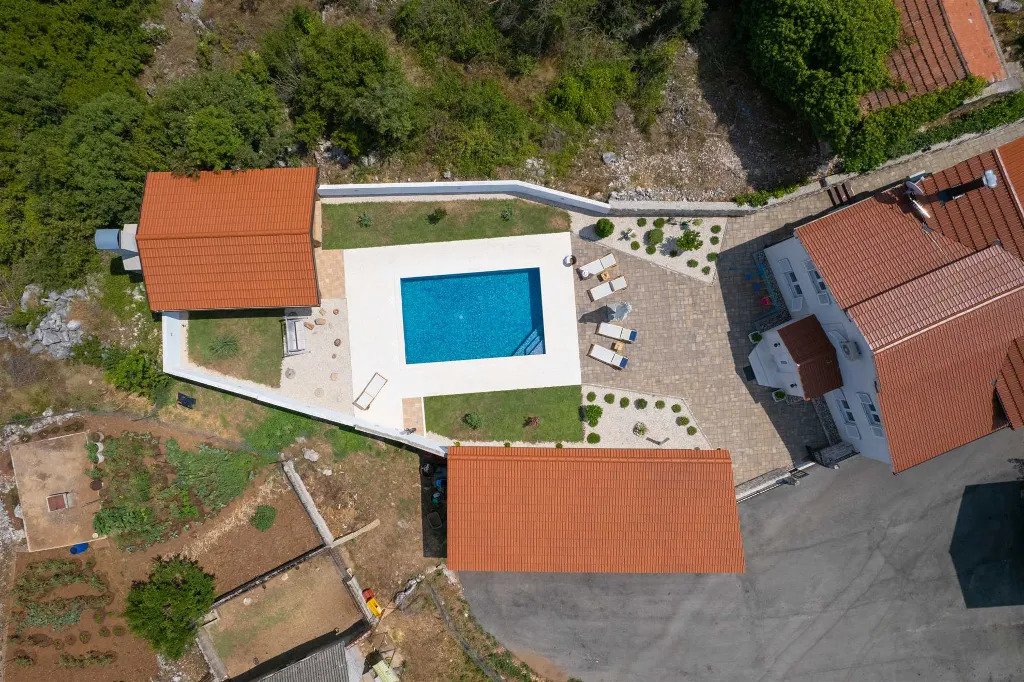 3-Bedroom Holiday House in Slivno with Private Pool