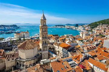 Srinjine Villa with Private Pool and Fitness Room