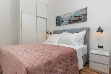 Srinjine Villa with Private Pool and Fitness Room