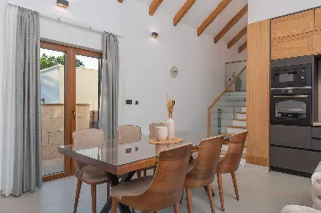 Šestanovac Villa with Heated Pool for 6 Guests
