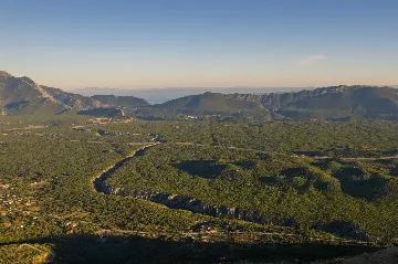 Šestanovac Villa with Heated Pool for 6 Guests