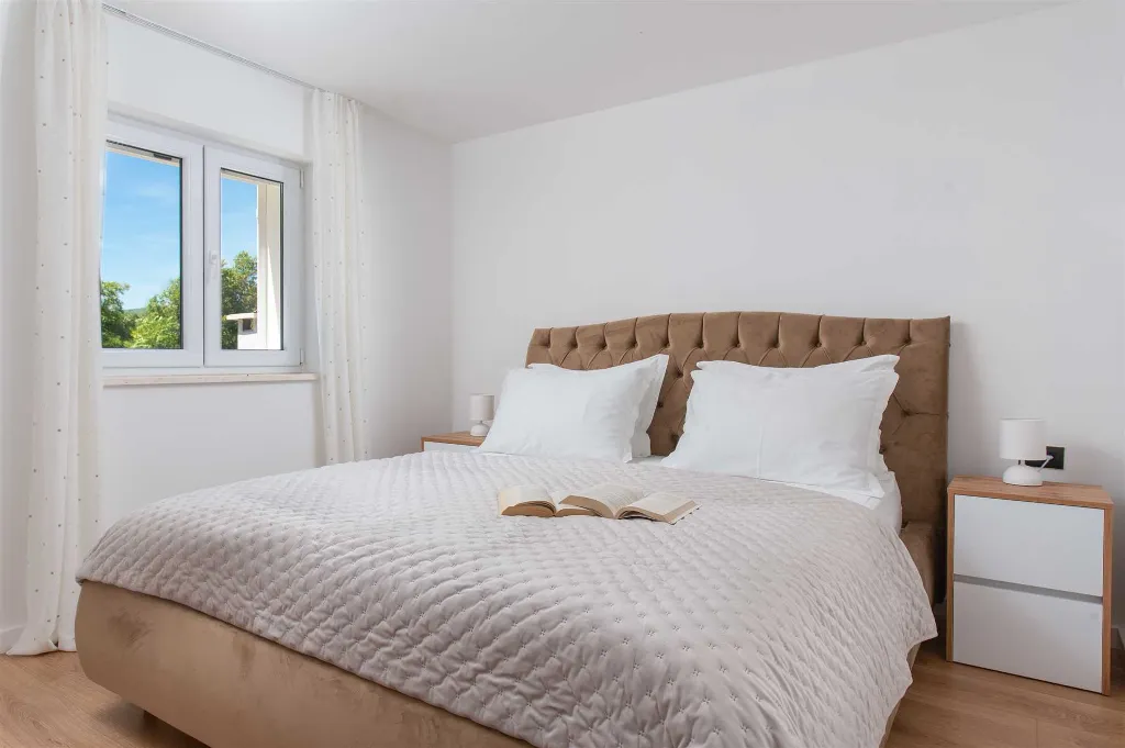 Šestanovac Villa with Heated Pool for 6 Guests