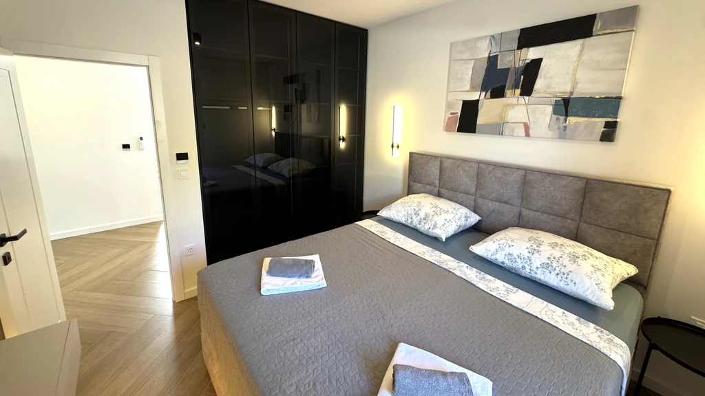 Lovrec Villa with Private Heated Pool and Jacuzzi