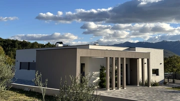 Lovrec Villa with Private Heated Pool and Jacuzzi