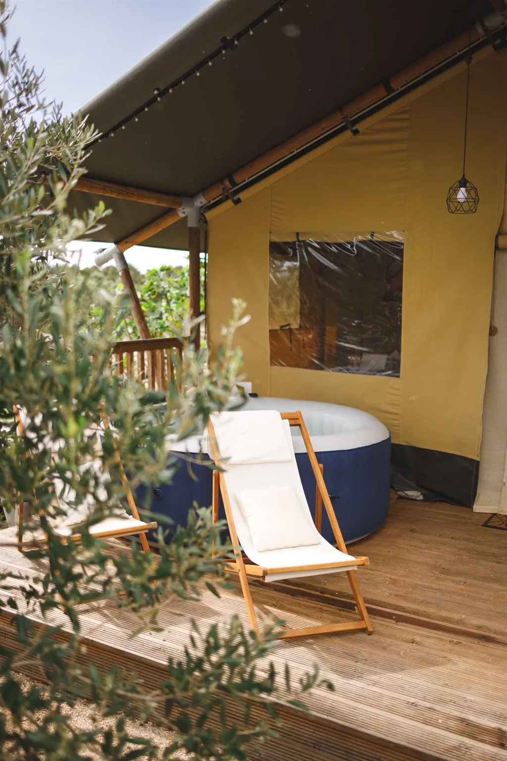 Glamping Tent with Private Hot Tub in Donje Selo