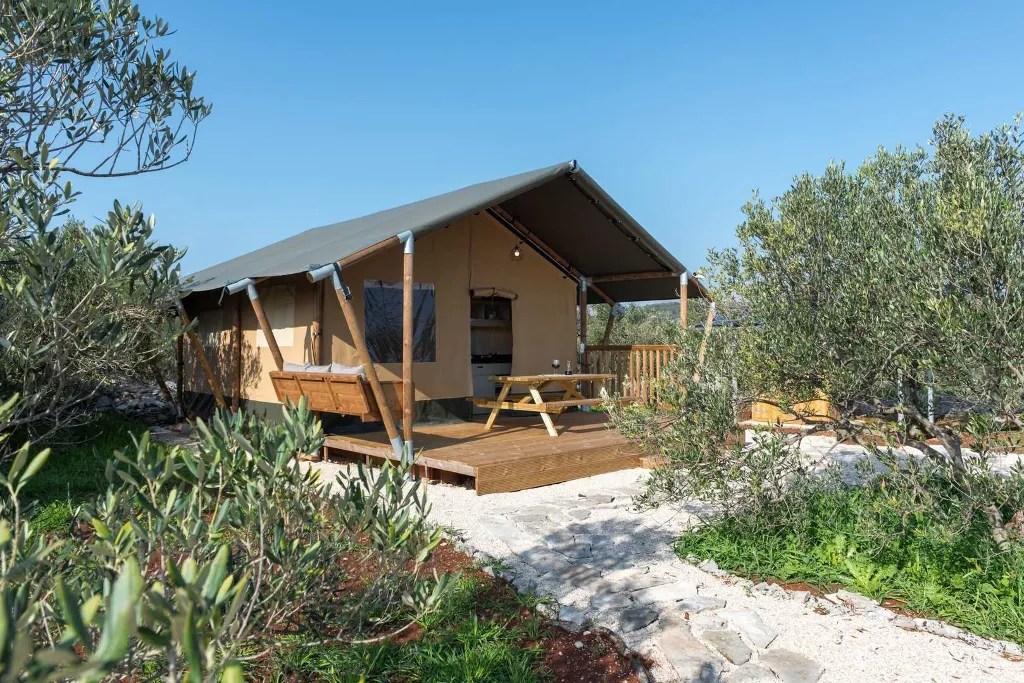 Glamping Tent in Donje Selo with Private Hot Tub