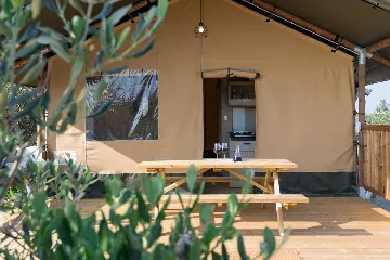 Glamping Tent in Donje Selo with Private Hot Tub