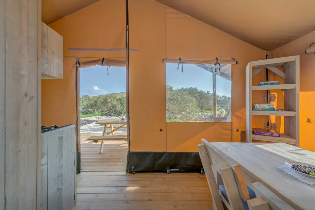 Glamping Tent in Donje Selo with Private Hot Tub
