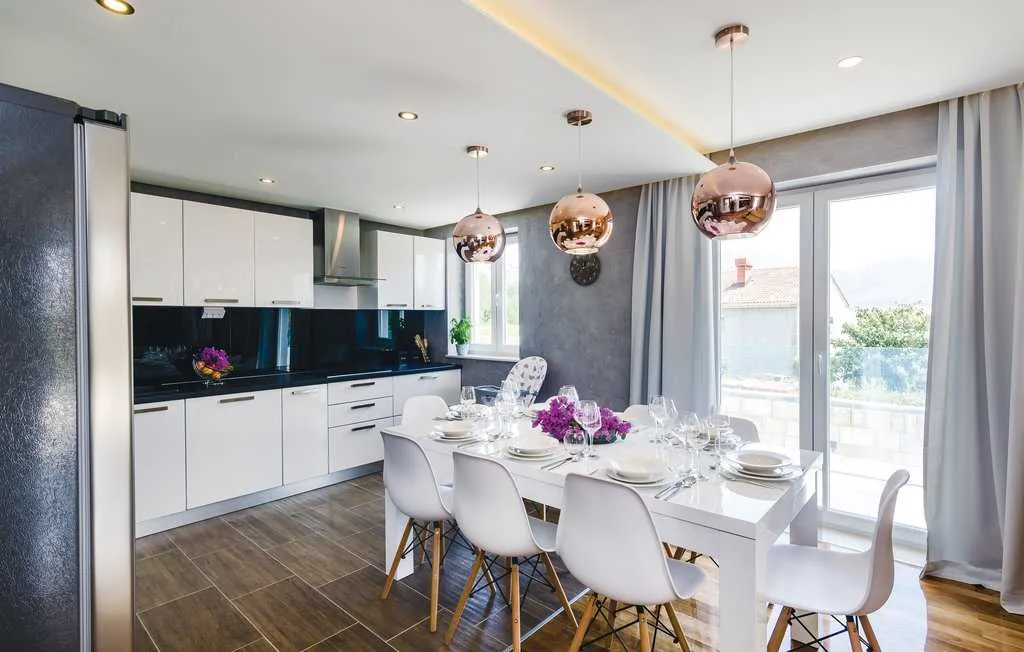 Zaton 4-Bedroom Holiday House with Sea View & Pool