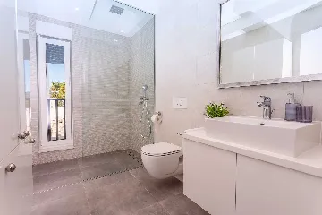 4-Bedroom Villa in Šestanovac with Heated Pool