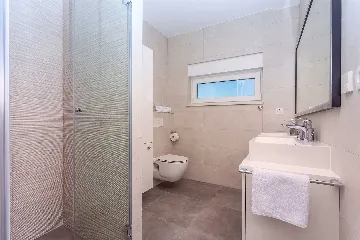 4-Bedroom Villa in Šestanovac with Heated Pool