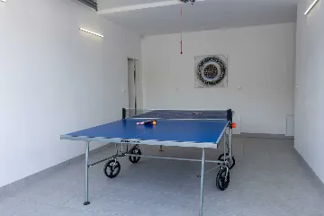 4-Bedroom Villa in Šestanovac with Heated Pool