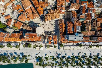 4-Bedroom Villa in Šestanovac with Heated Pool