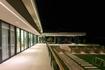 Heated Pool Villa in Grubine for Up to 20 Guests