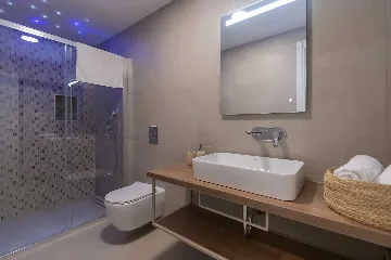 Heated Pool Villa in Grubine for Up to 20 Guests