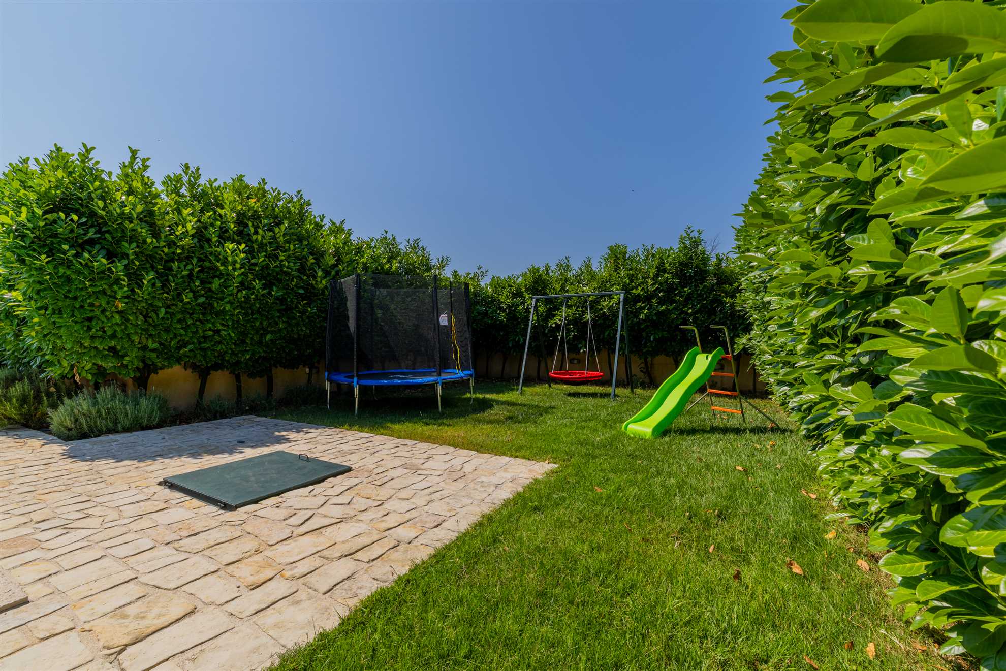 Villa Lavandis with Jacuzzi and 50m2 Pool