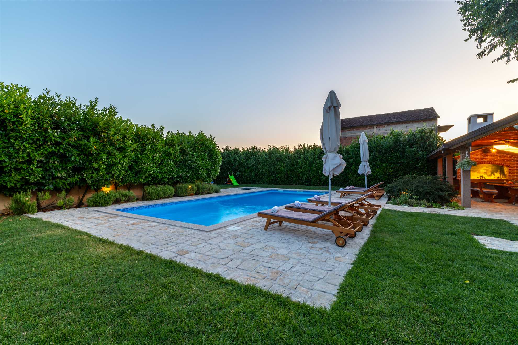 Villa Lavandis with Jacuzzi and 50m2 Pool