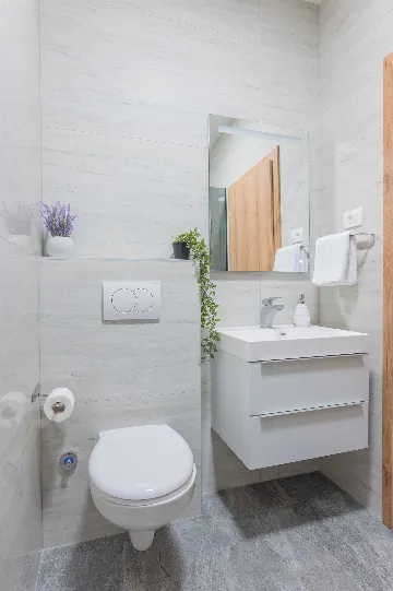 Kaštel Sućurac Villa with Hydromassage Pool for 8