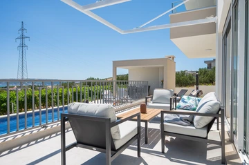 Family-Size Villa with Private Pool near Split