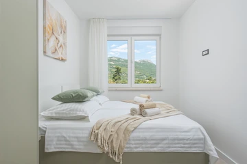 Family-Size Villa with Private Pool near Split