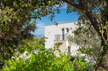 Family-Size Villa with Private Pool near Split