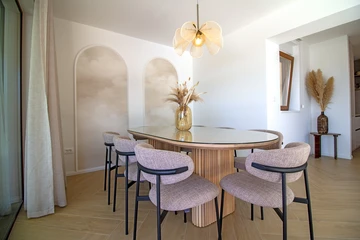 Villa with Pool and Gym in Kastel Lukšić