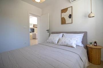 Villa with Pool and Gym in Kastel Lukšić